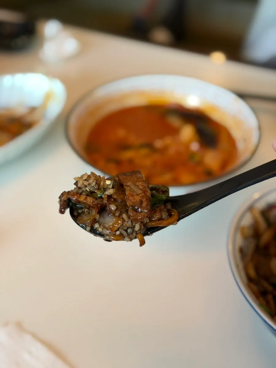 Rice mixed into the ganjjajang sauce