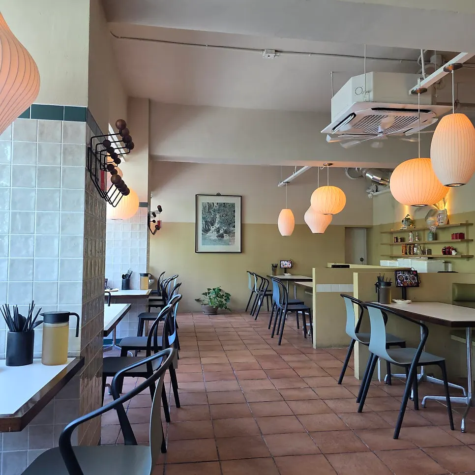 Comfortable 50-pyeong seating at this Dalmaji-gil Chinese restaurant in Haeundae