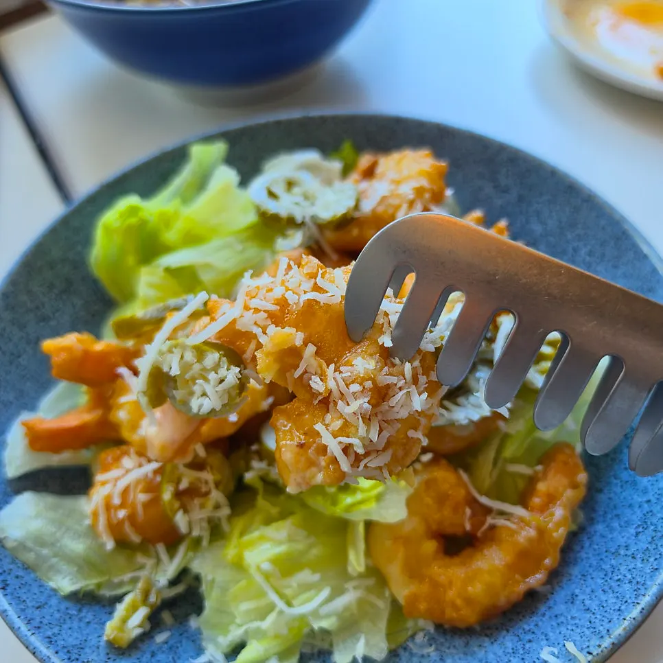 A plate of jalapeño cream shrimp
