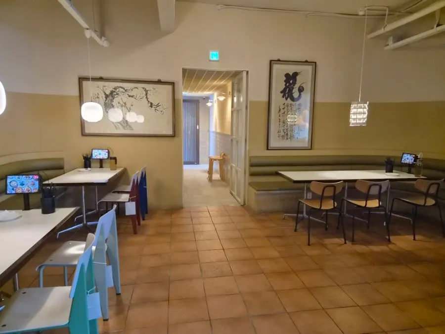 Restaurant entrance with a Chinese-style atmosphere