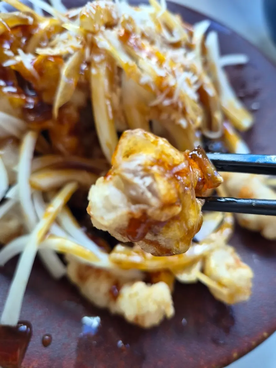 Cross-section of crispy-battered tenderloin tangsuyuk
