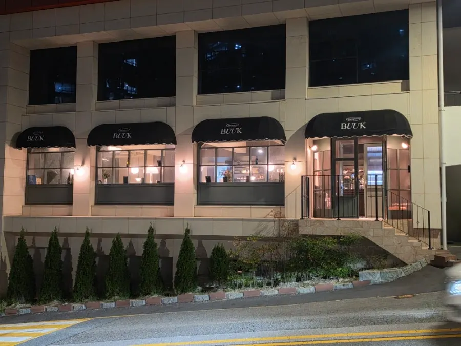 Entrance area of Bueokgan Haeundae Branch