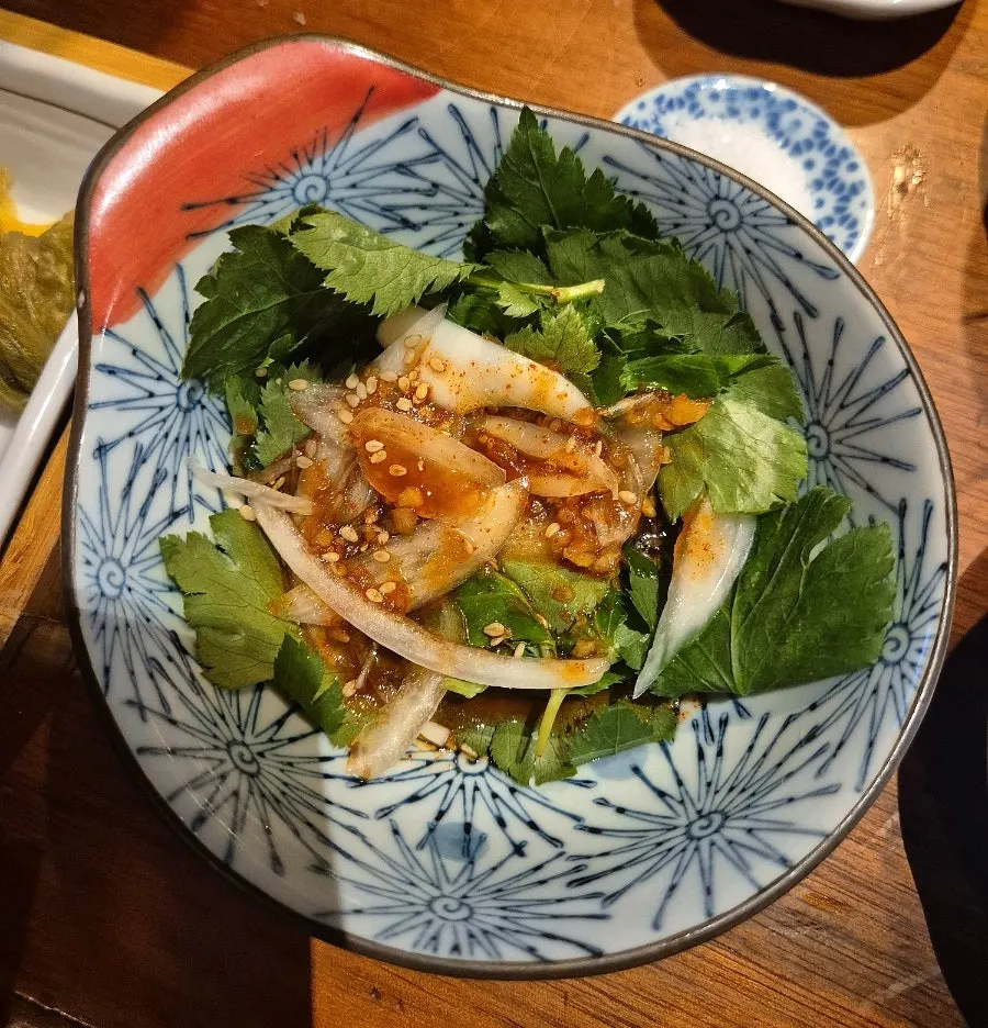 Counter-side beef course dish