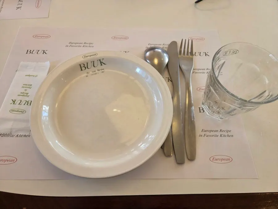 파스타 리조또 피자 스테이크가 있는 메뉴판