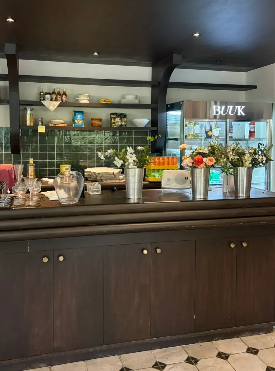Entrance to the 2nd floor of Bueokgan Haeundae Branch