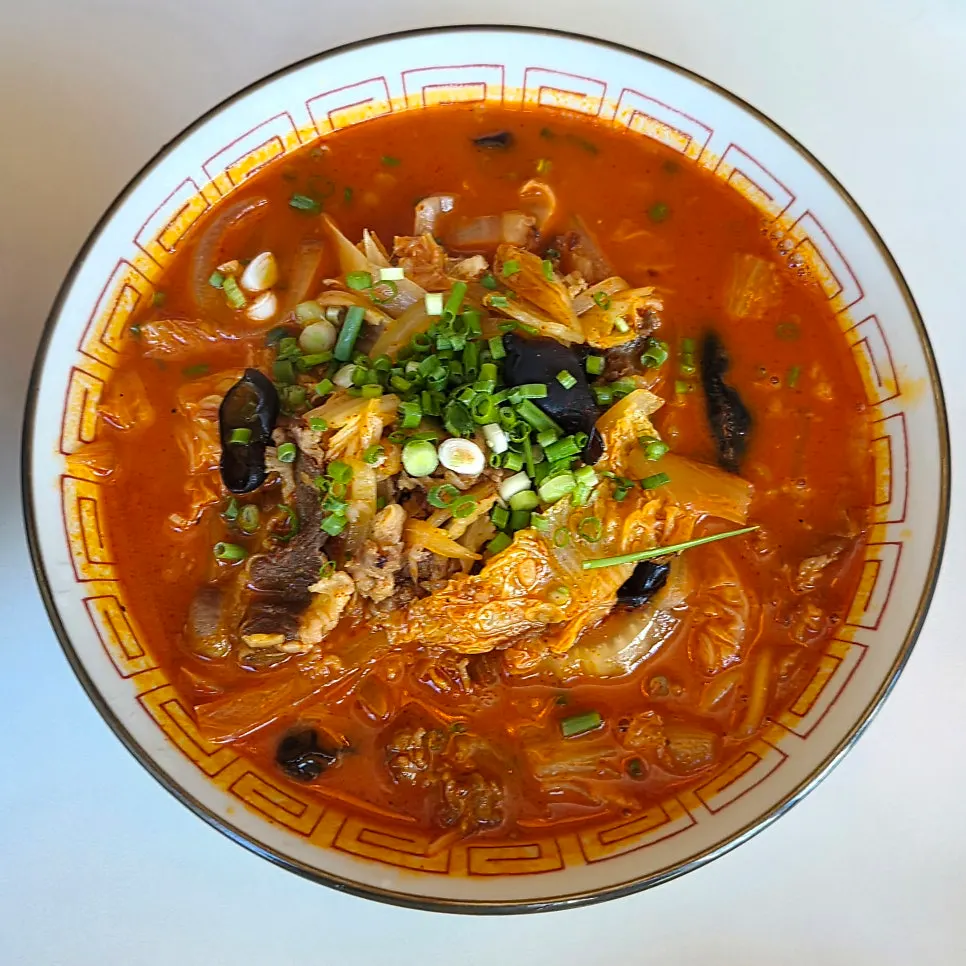 A bowl of wu-samgyeop beef jjamppong
