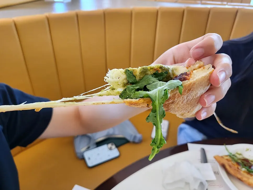 Cross-section of the chewy pizza crust