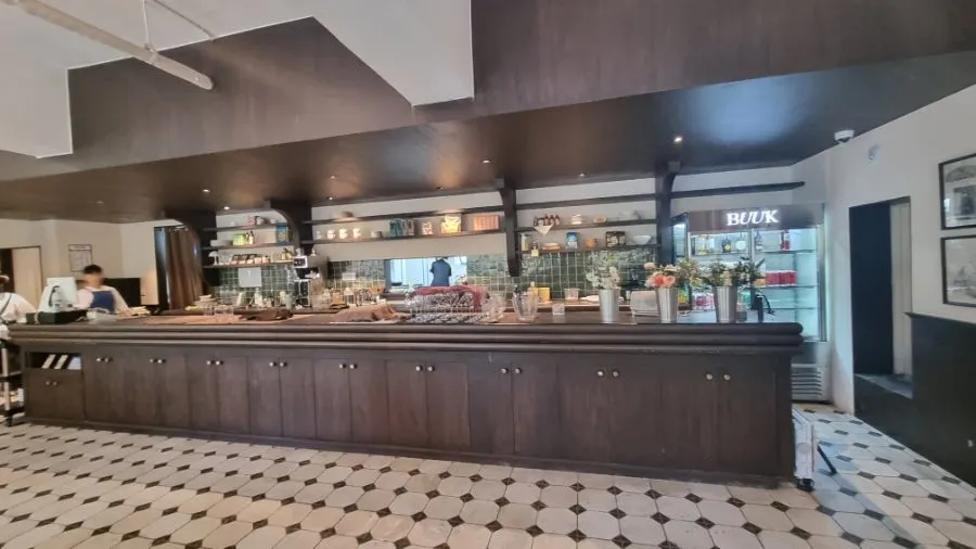 Interior view of the Bueokgan Haeundae Branch dining hall
