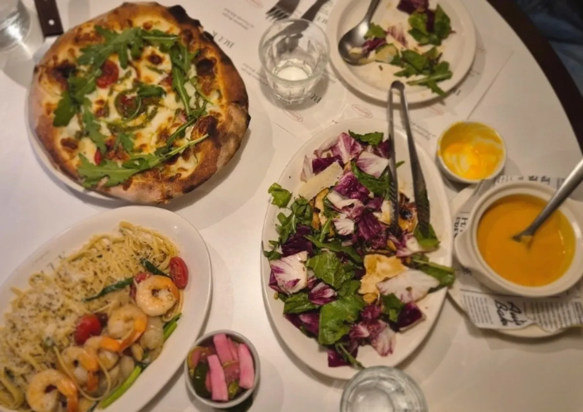 The full spread of Bueokgan Haeundae Branch's couple dish set