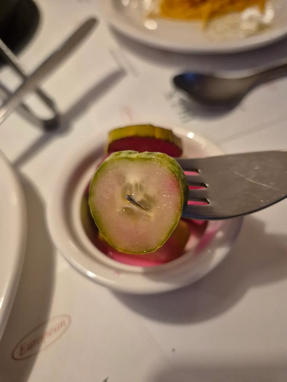 Extra-ordered pickles made of radish and cucumber
