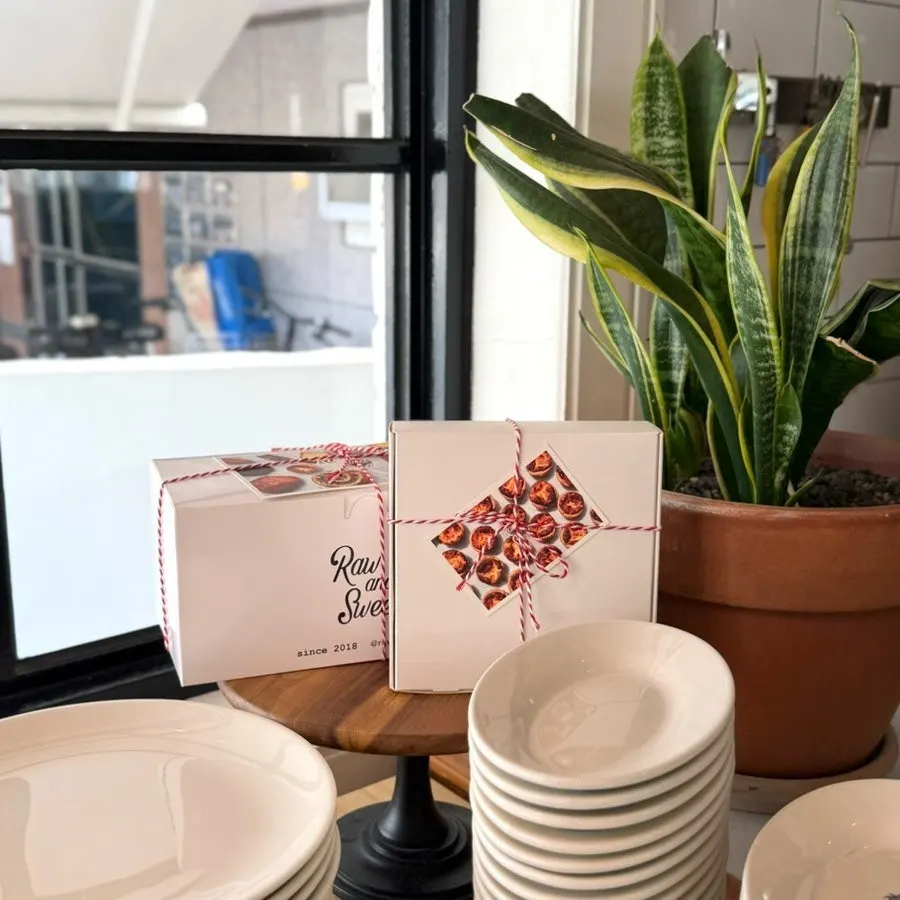 Nicely prepared bakery takeout packaging