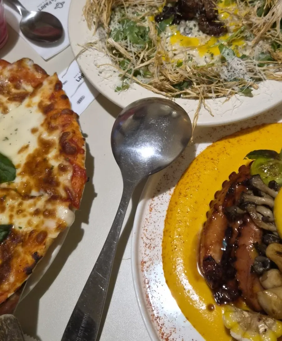 리조또와 함께 나온 서빙 스푼