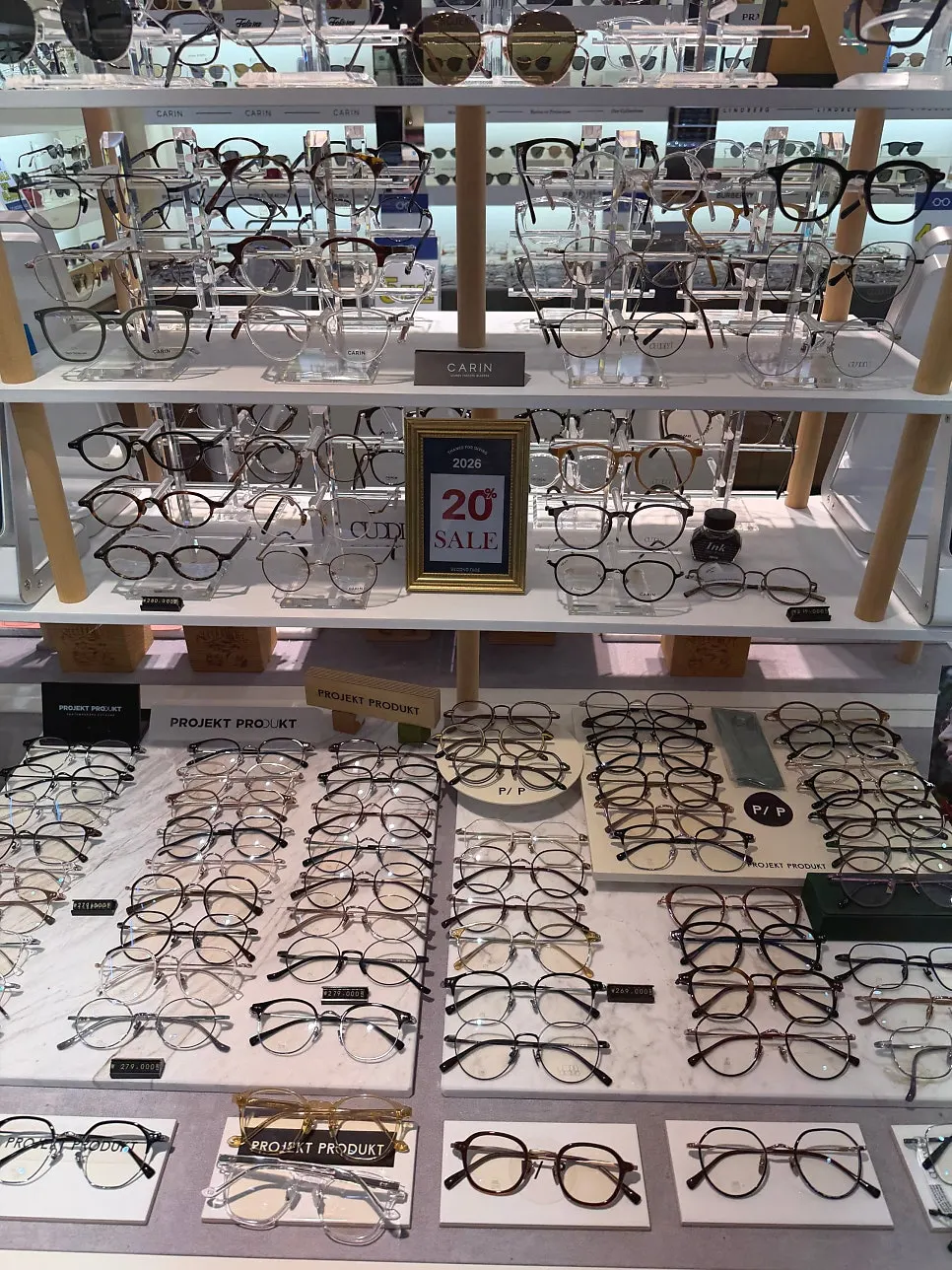 Types of Oakley goggles