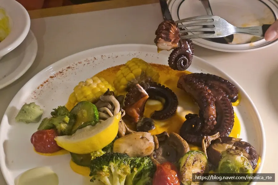 Octopus steak dish