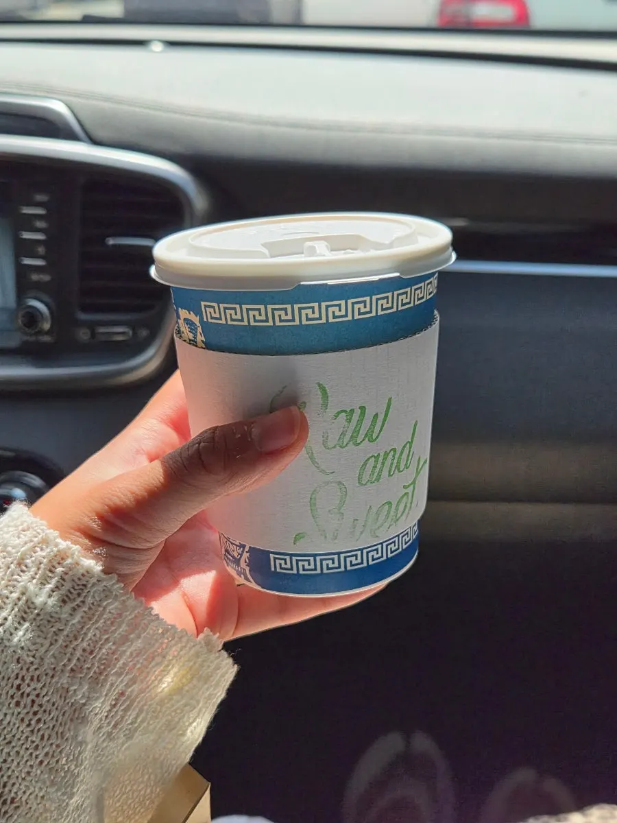 Low & Sweet's takeout cup