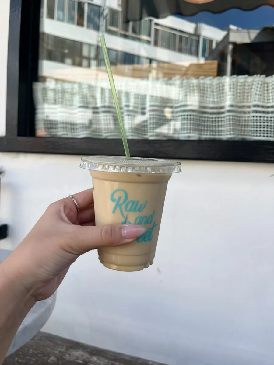 Takeout drinks and desserts packaged to go