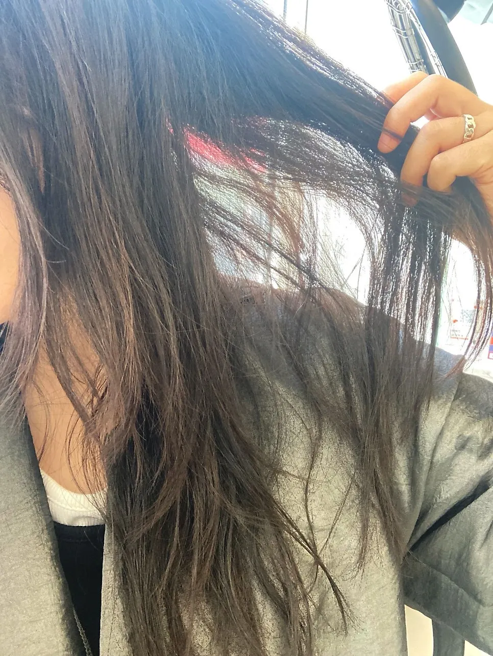 Dry, brittle hair condition before the clinic