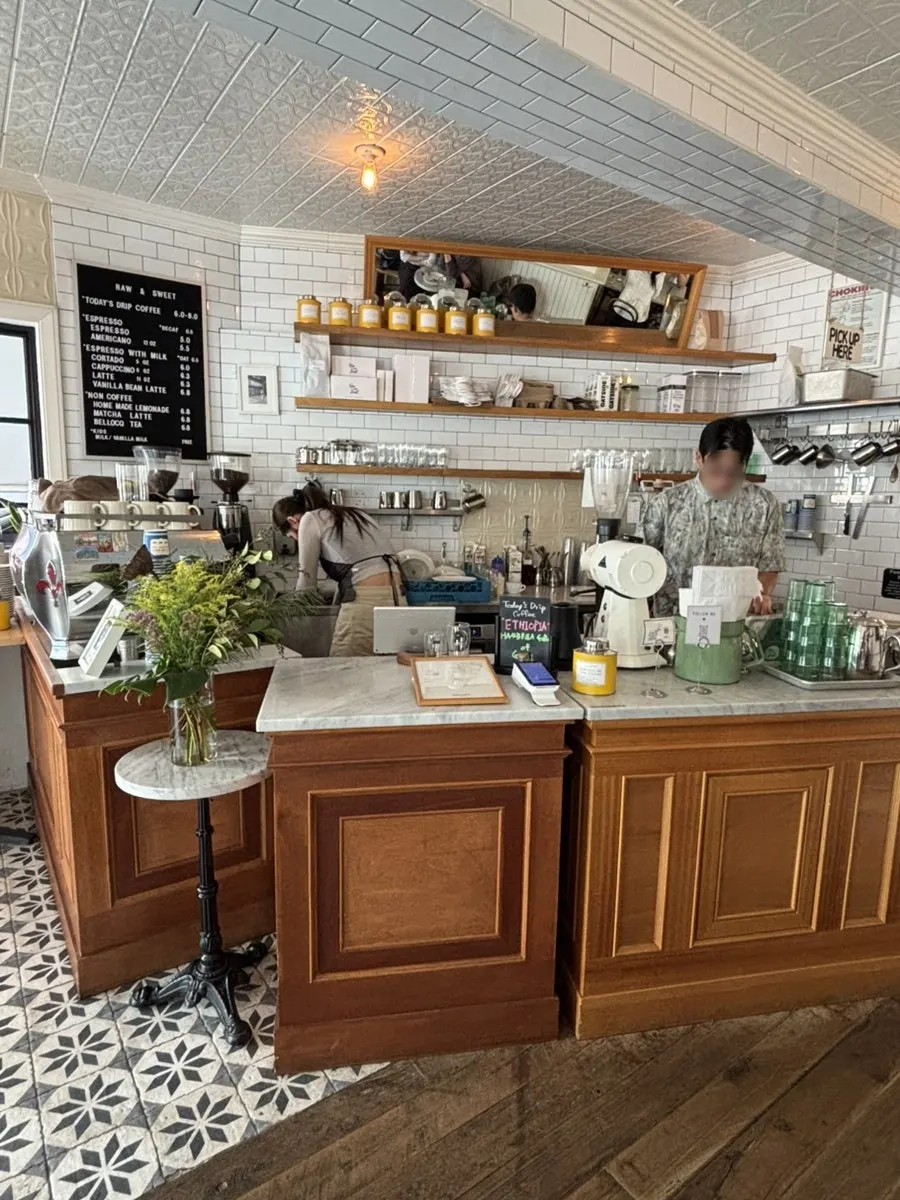 Stylish exterior details around the entrance of Low & Sweet Bakery