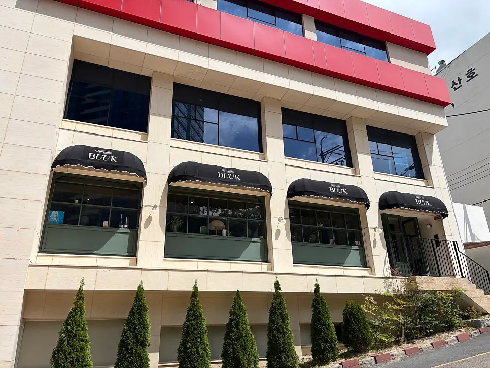 Address and location information for Bueokgan Haeundae Branch