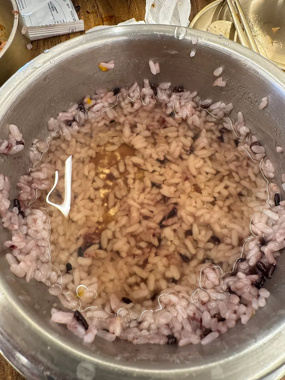 Bulgogi-style scorched-rice dish with monkfish and webfoot octopus