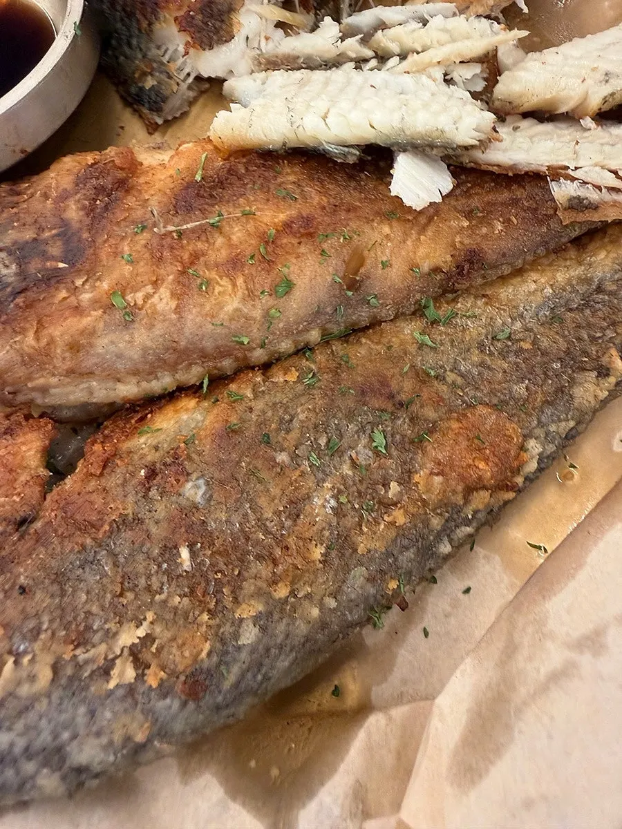 Pescado a la plancha dorado