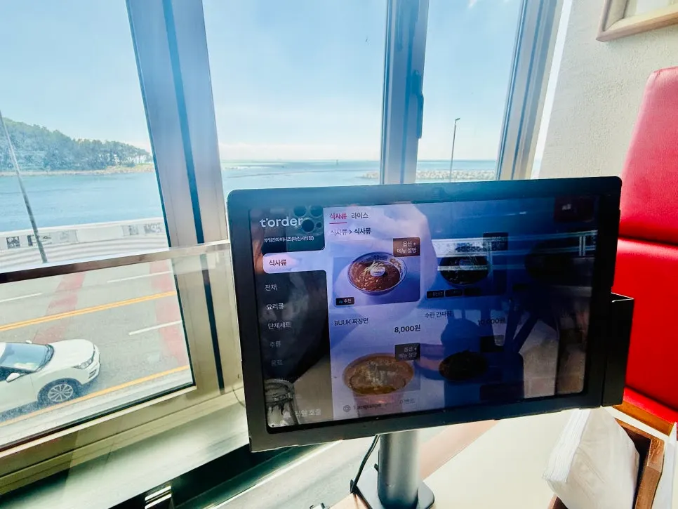 T-order tablet placed at each table