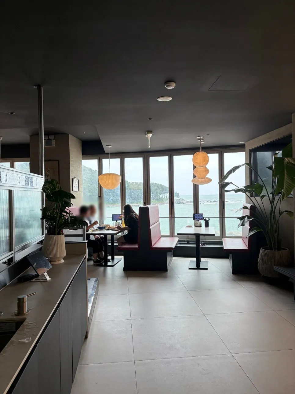 Interior of Bueokgan Chinese Marine City Branch's dining hall
