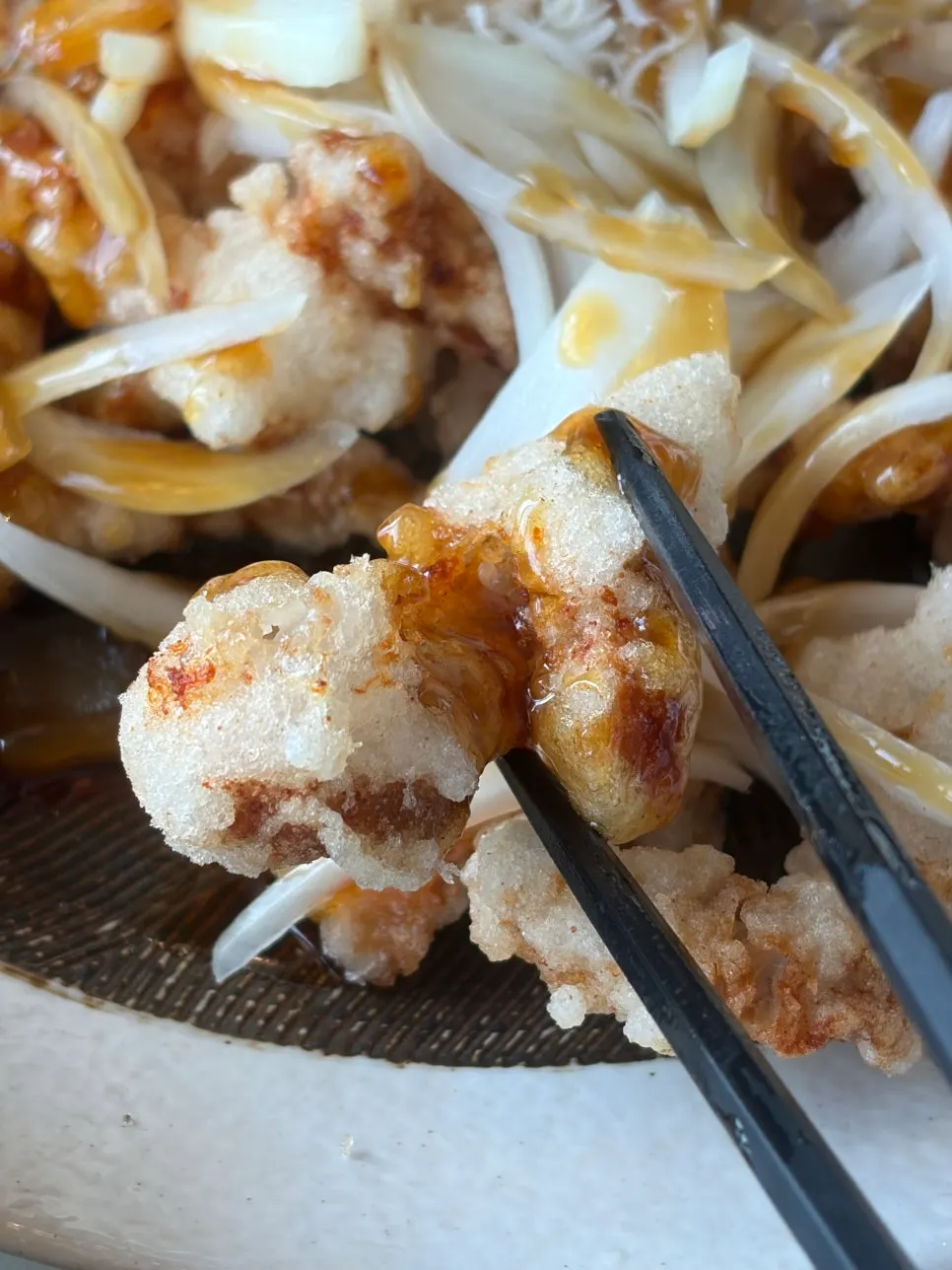 Close-up of the crispy black vinegar tangsuyuk