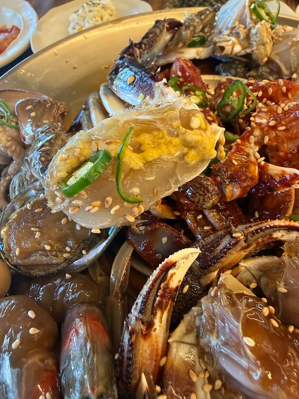 버섯과 단호박이 올라간 영양솥밥