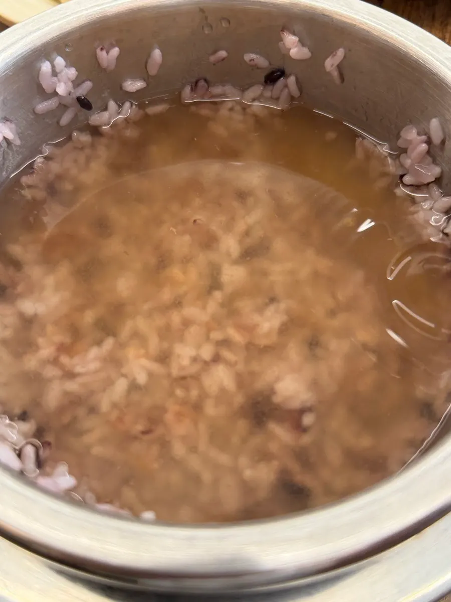 탱글한 새우장과 밥