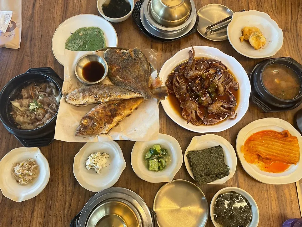 Deodo Gejang, a soy crab specialist using Jeju yellow crab