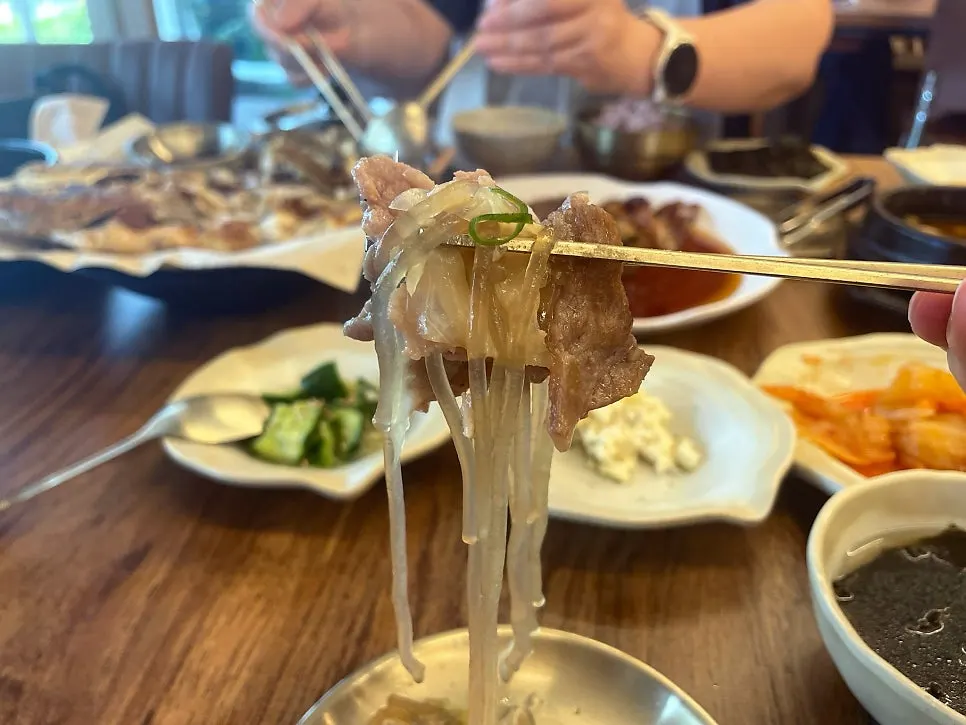 Bulgogi hot pot served as a side dish