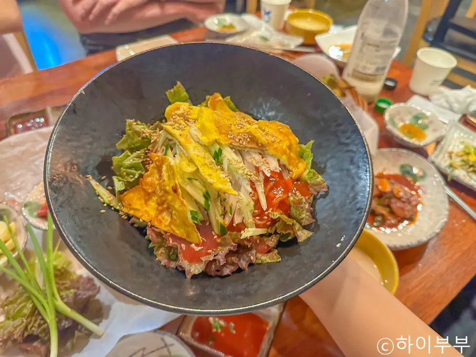 Namcheonjip's rectangular-shaped seafood pancake