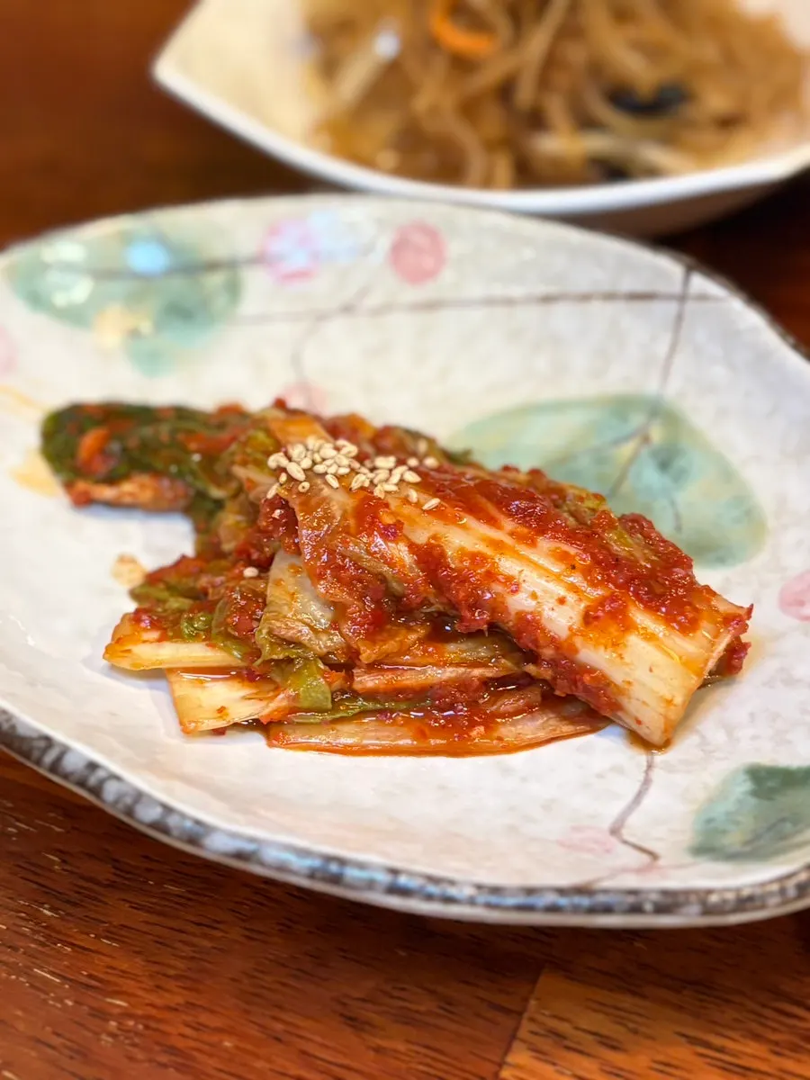 Homemade-tasting side dishes at Namcheonjip
