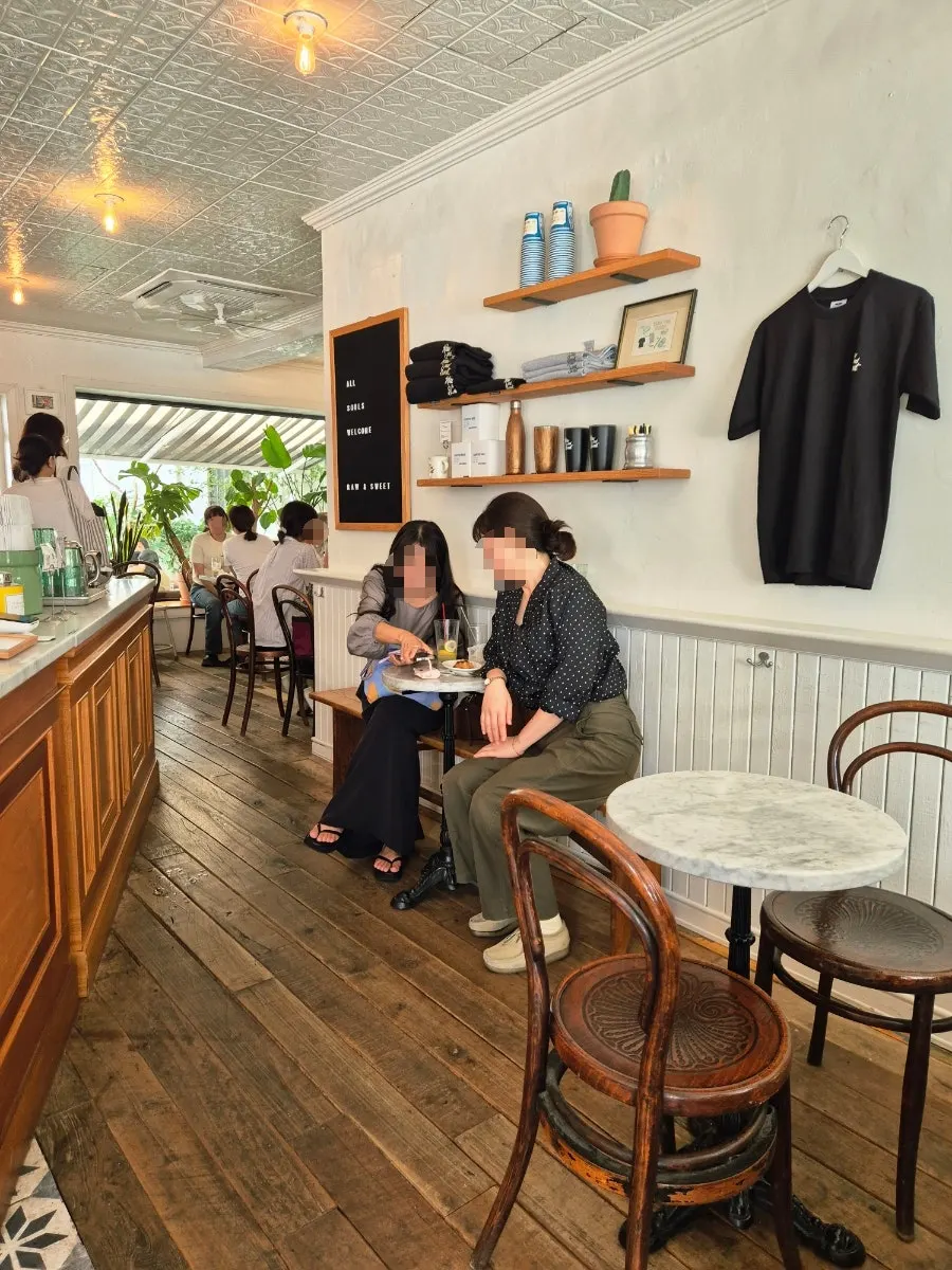 Low & Sweet's outdoor tables lively with customers