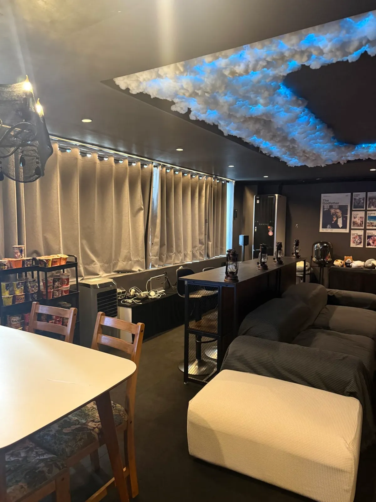 Overview of the private theater space used by the couple