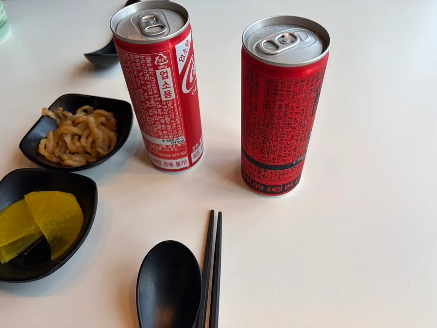 Tablet ordering system at a table