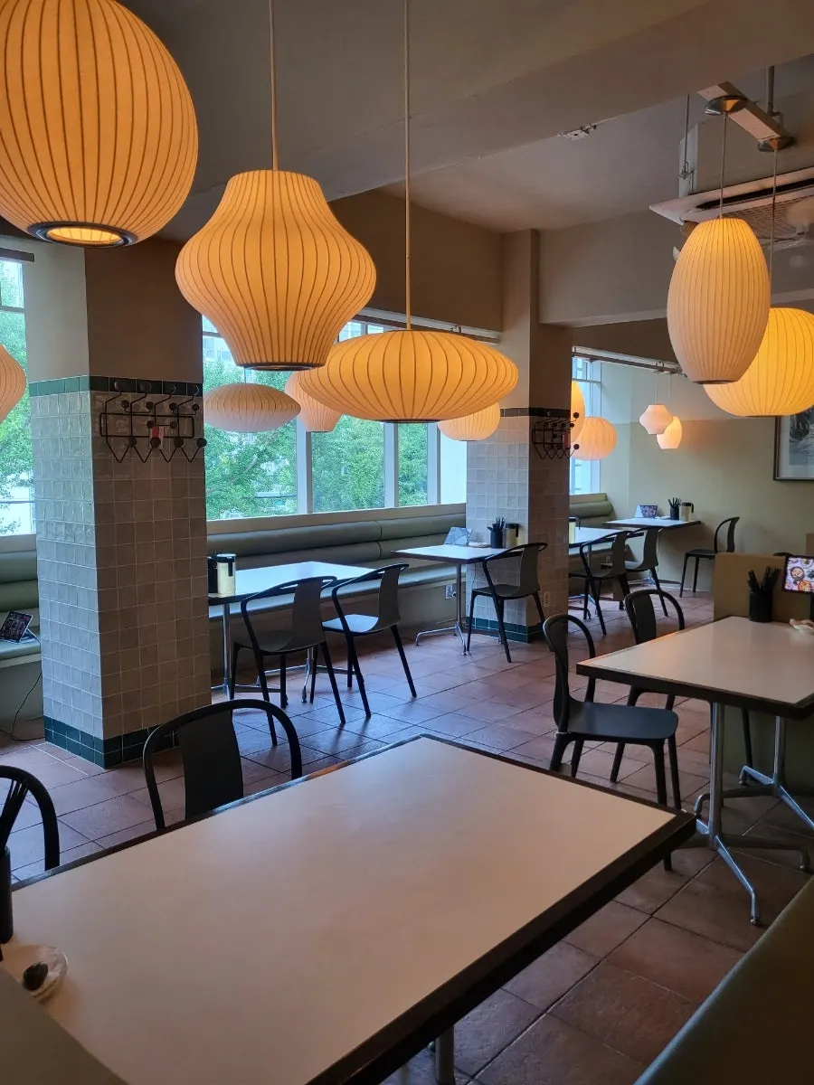 Interior space at Bueokgan Chinese