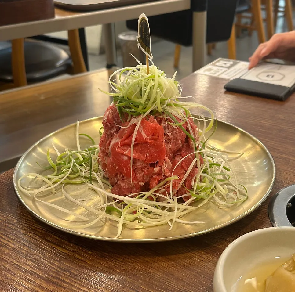 1인 300g 한우 불고기 고기 접시