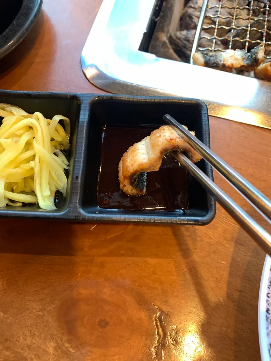 Salt-seasoned grilled eel