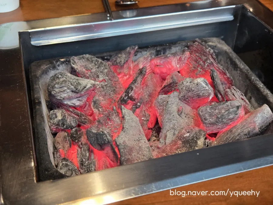 Charcoal fire for grilling eel