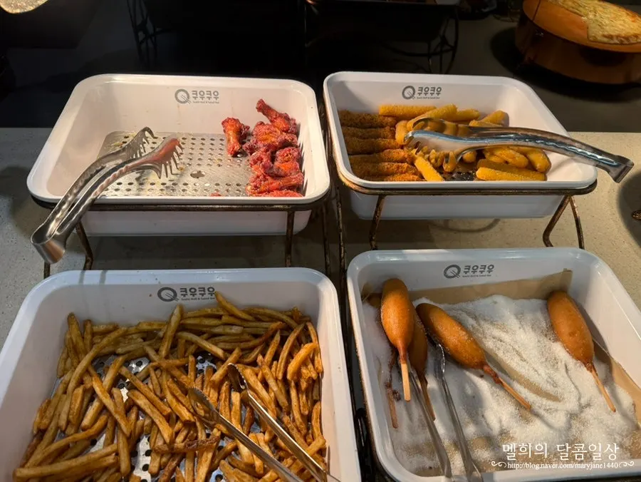 Lamb chops and LA galbi hot dishes