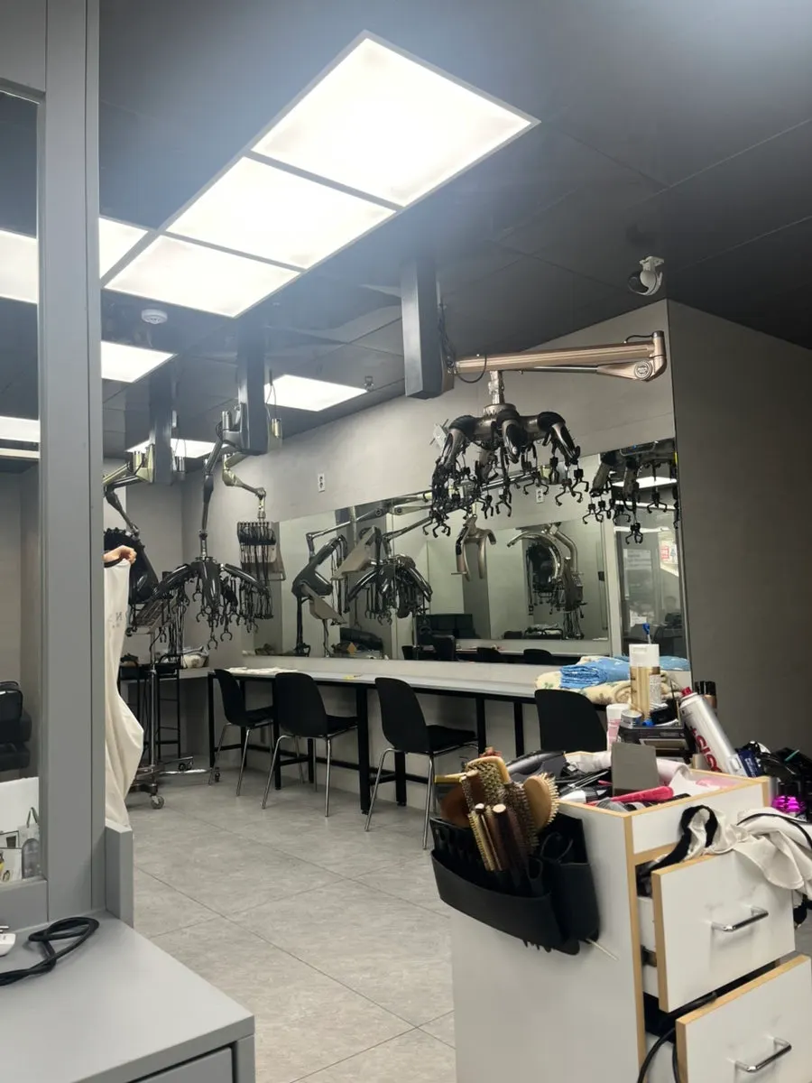 Inside view of the Hair Onsae salon