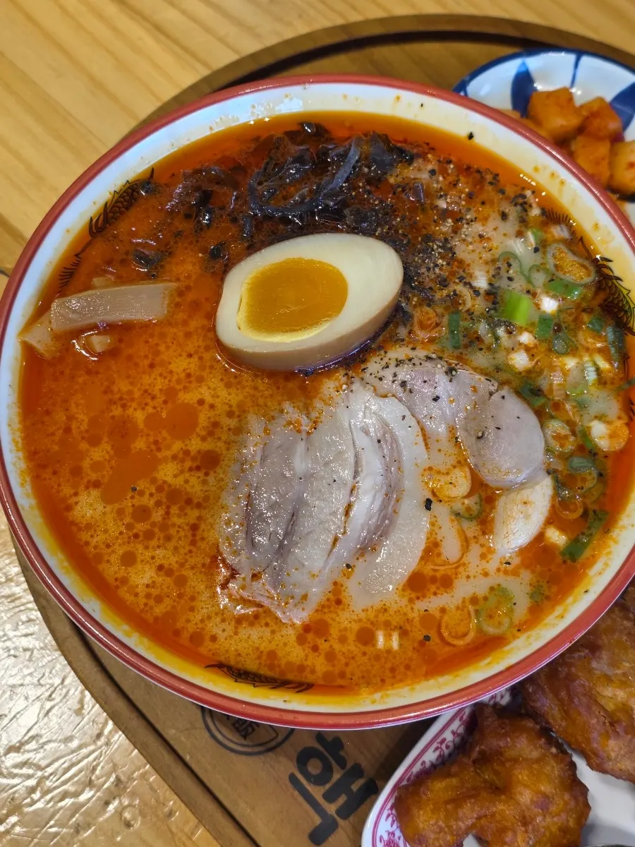 サイドで出てきた鶏唐揚げ(唐揚げ)