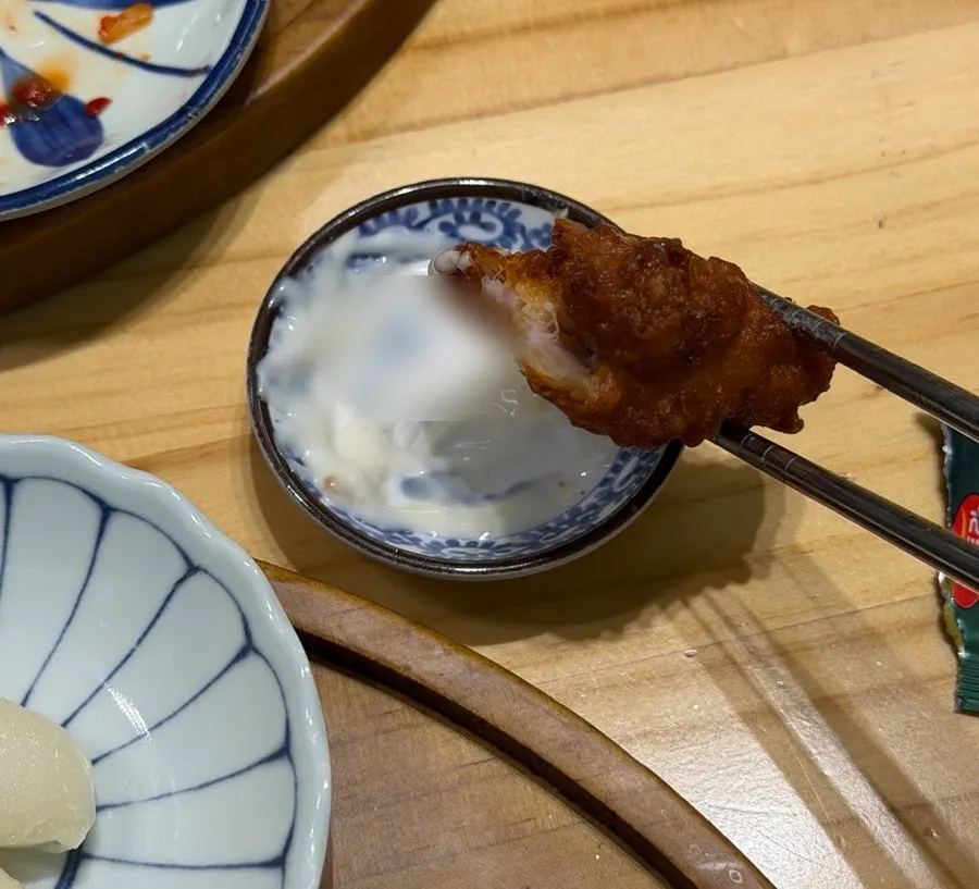 Crispy karaage served with mayo sauce