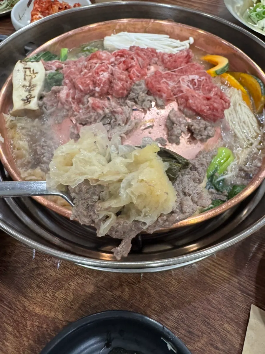 부모님과 함께한 불고기 상차림