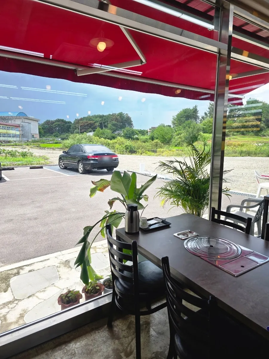 Traditional sotbap dining area