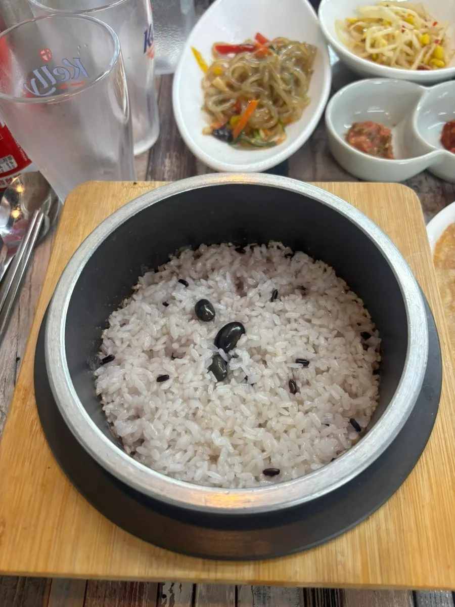 Generous portion of jeyuk-bokkeum