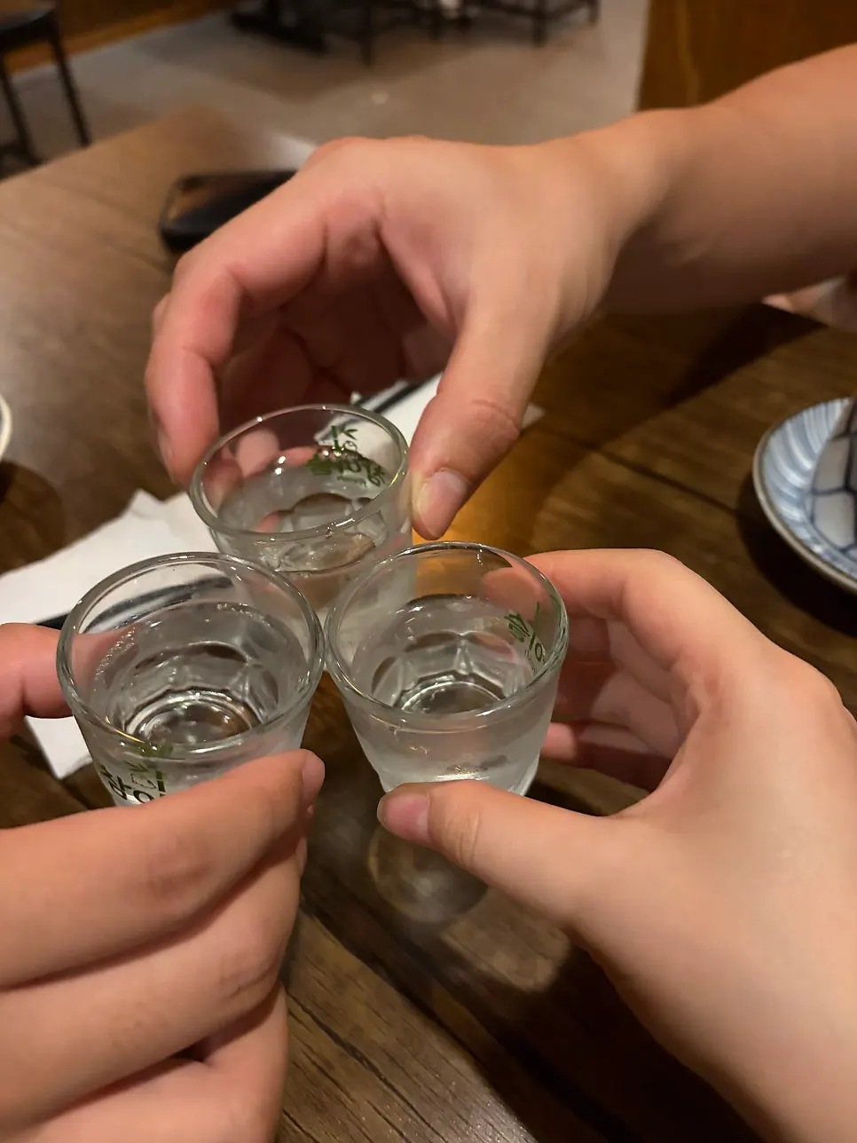 오꼬노미야끼와 함께 마신 소주 한 잔