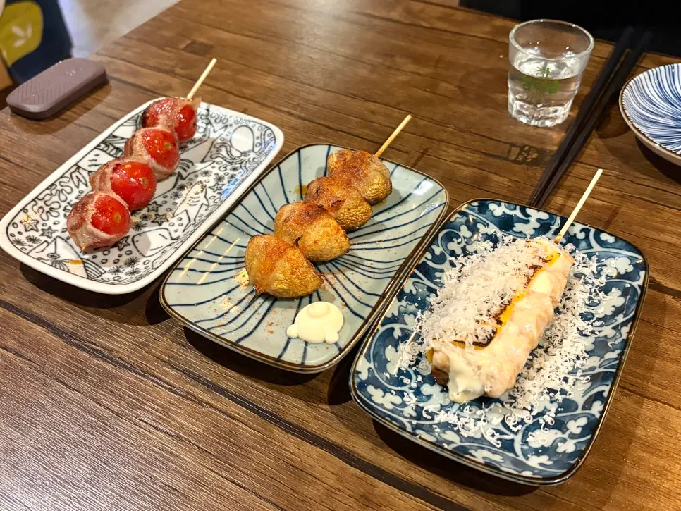 5-piece yakitori omakase spread